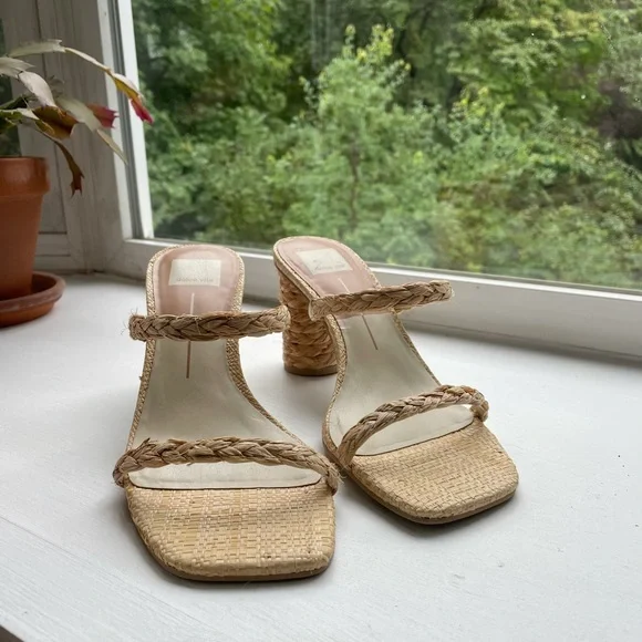 Dolce Vita Noles Slide Mules sandals. Size 8.5 - Picture 4 of 4